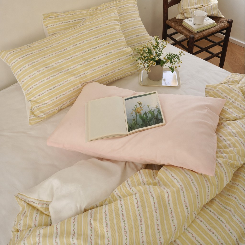 Striped cotton bedding