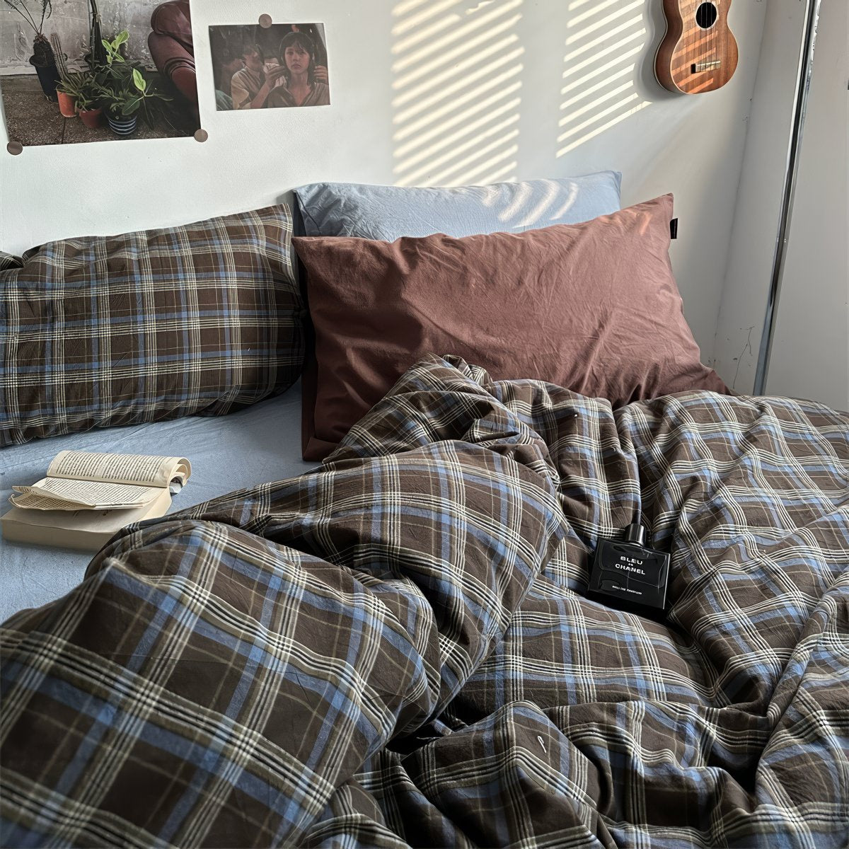 Checkered bedding scene 6